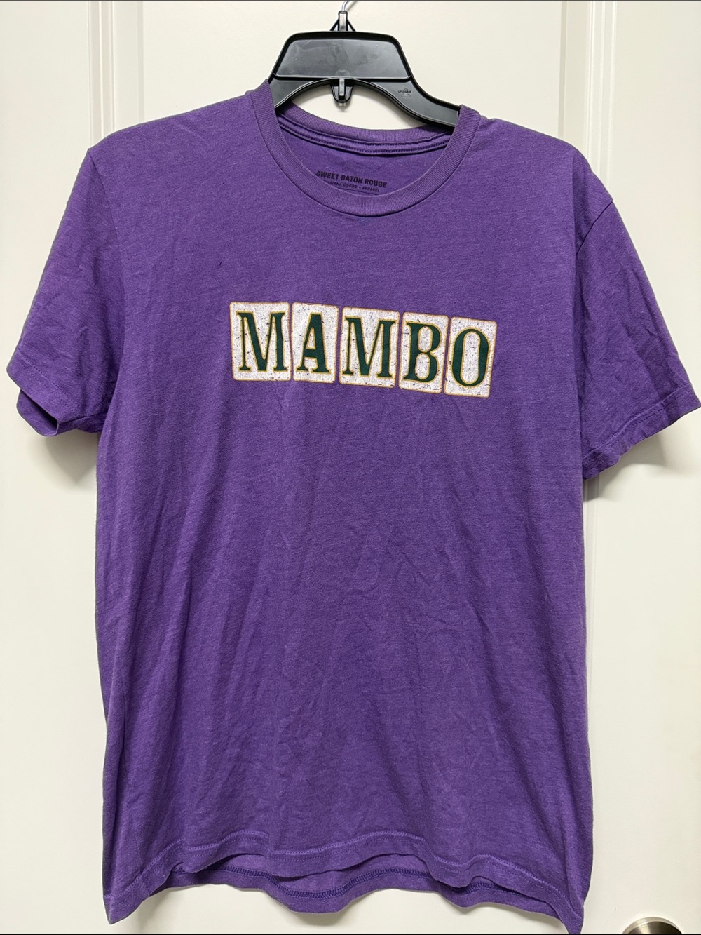 Sweet Baton Rouge MAMBO Purple Graphic T-Shirt Women’s Medium Mardi Gras
